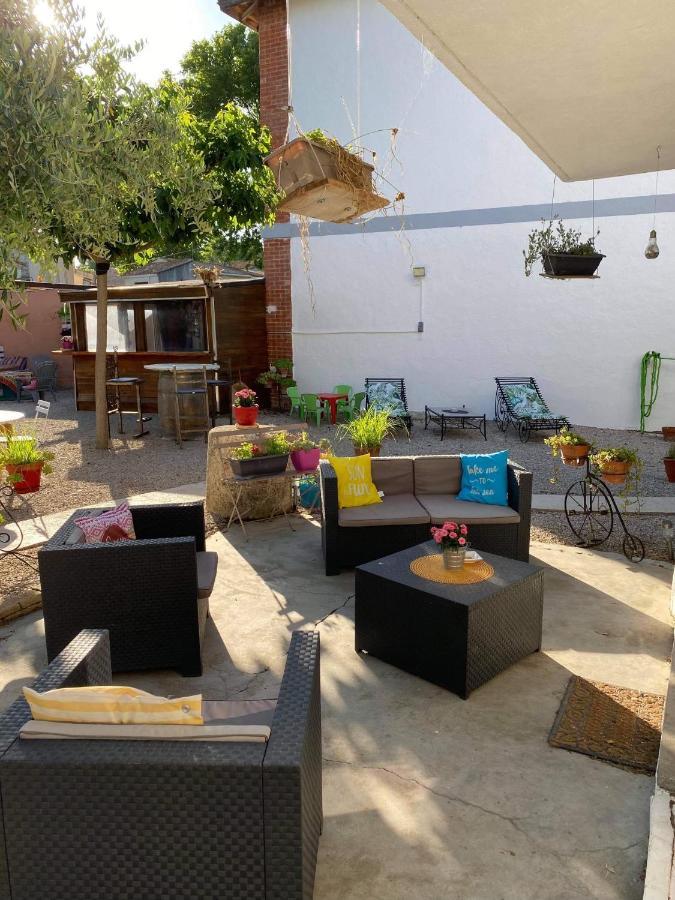 Chez Marinette Apartment Le Cailar Екстериор снимка