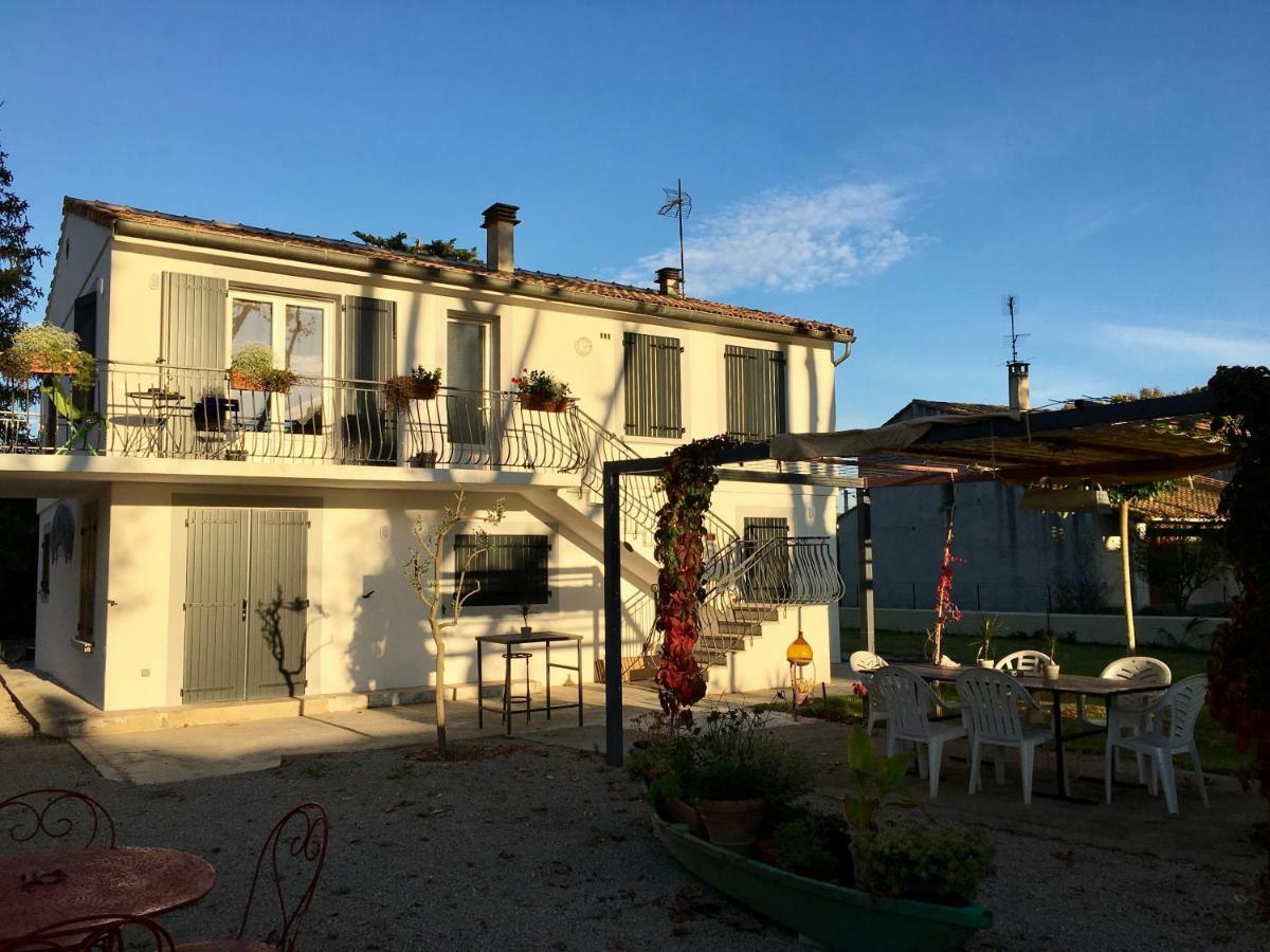 Chez Marinette Apartment Le Cailar Екстериор снимка